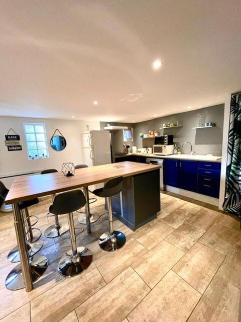 Appartement Le Camille Charming With Garden 5 Min Chu