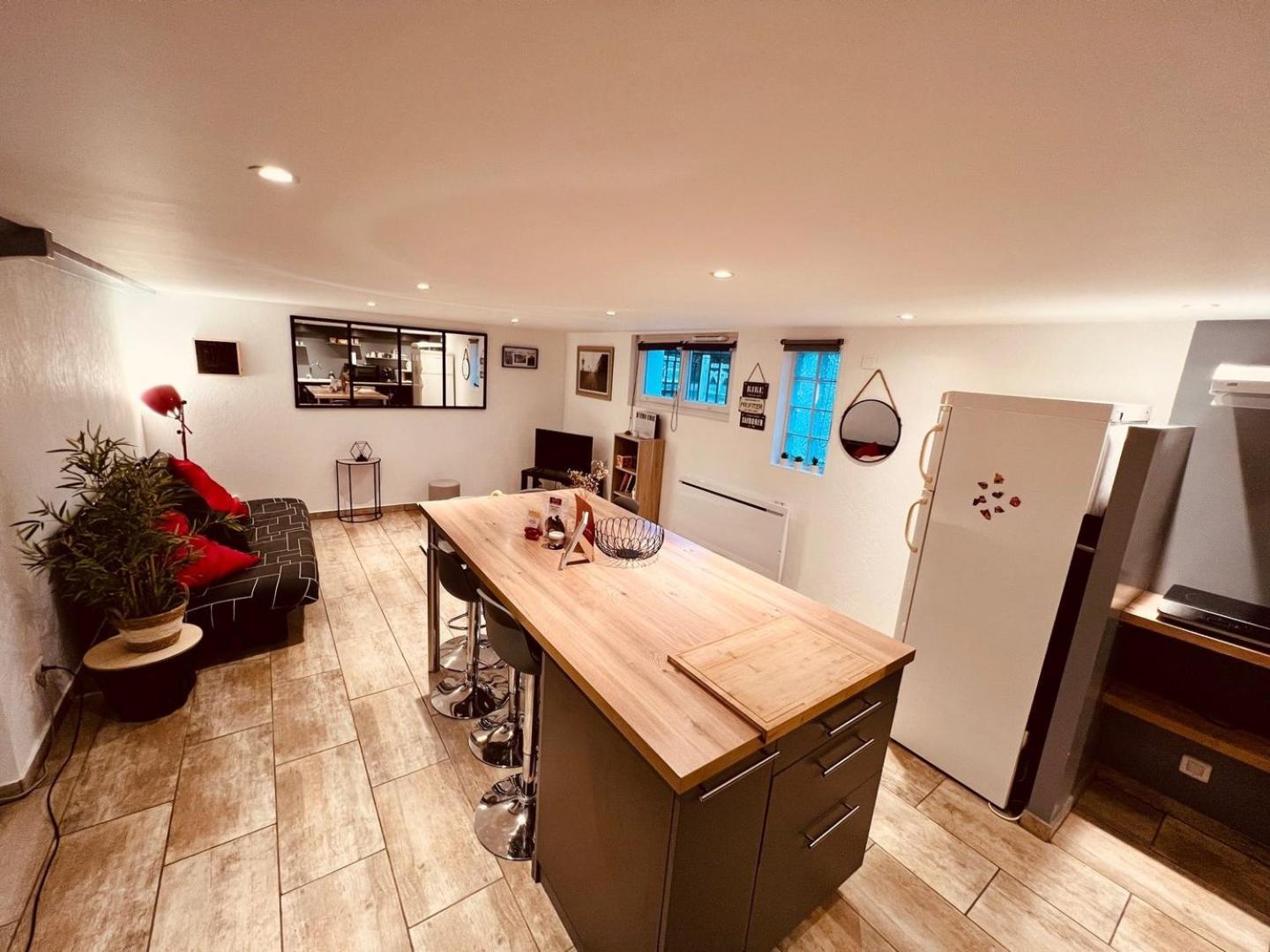 Le Camille Charming With Garden 5 Min Chu Appartement *
